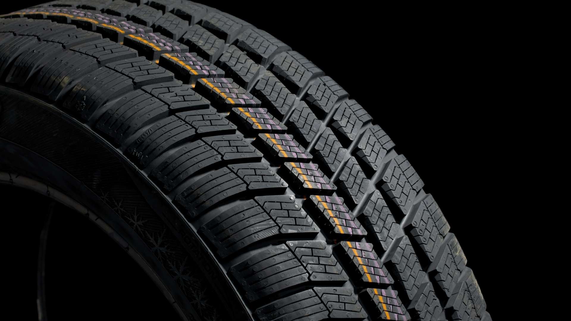 Tyres Online for Cars, Trucks, Tractor, Bus